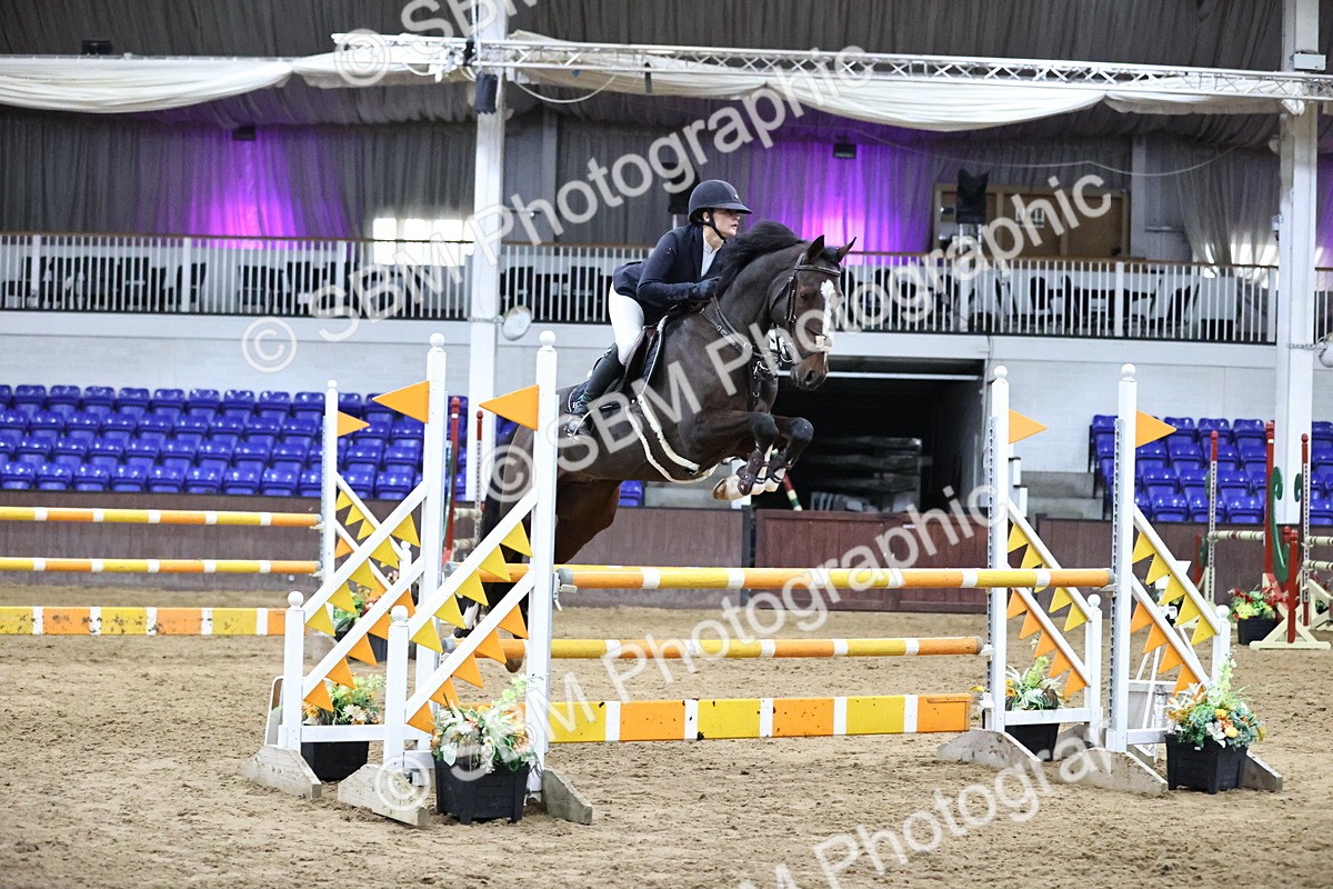 SBM_002067 - Class 4 - Senior Newcomers - 1.10m Open