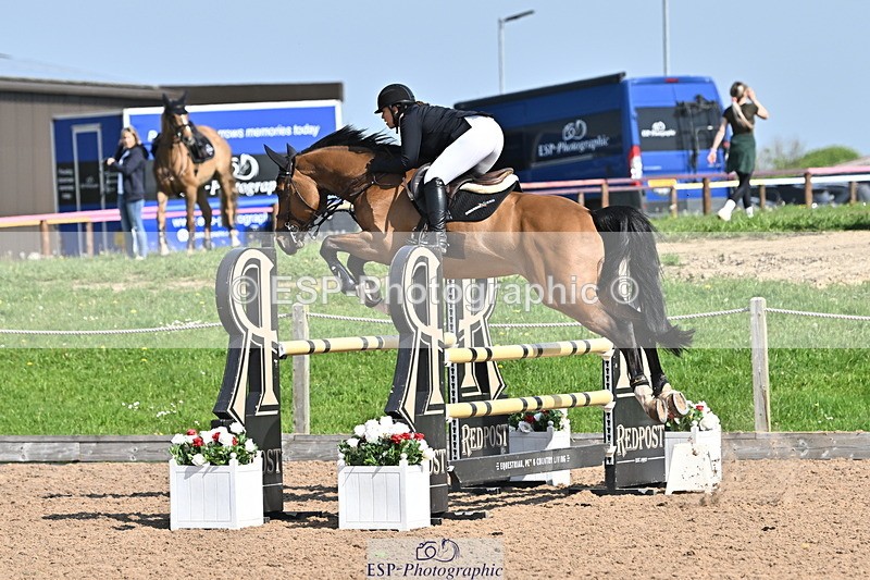 240509A-102156-00840 - Cls 8 Foxhunter