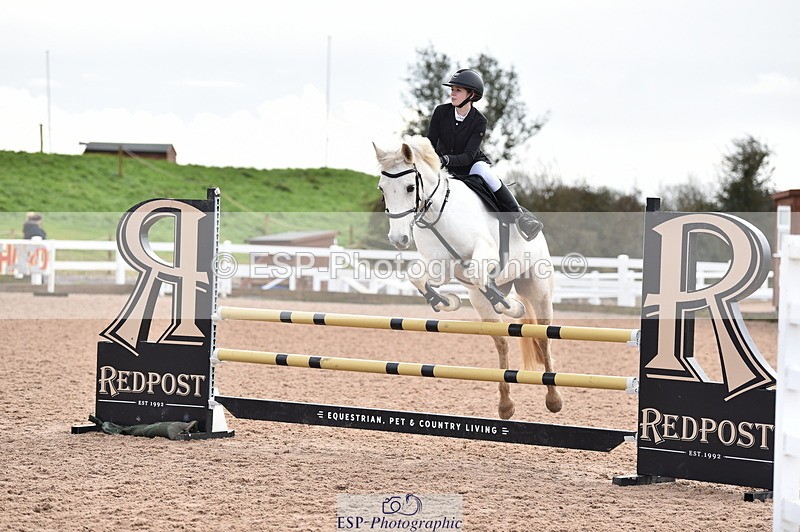 231203A-113118-00892 - Cls 4 Newcomers & 1m Open