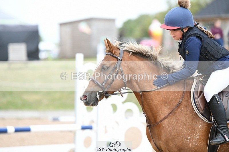 250807-130406-00977 - 70cm Round 2