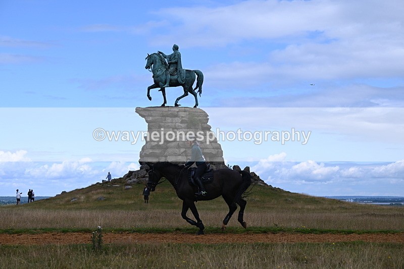 DSC_8422 - Time at Statue 13:52 to 14:33