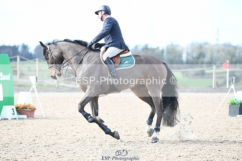 250328-125416-01081 - Cls 3 Snr Foxhunter