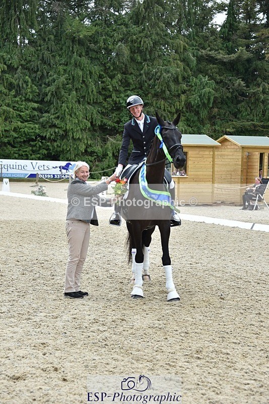 230813-130350-07228 - Elem Silver Presentations