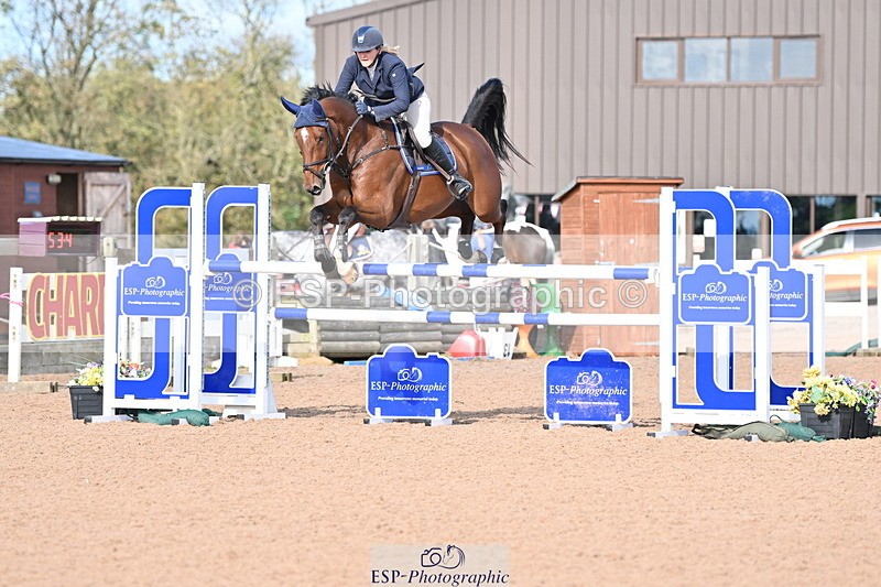 231015A-124754-08000 - Cls 30 Foxhunter & 1.20m Open