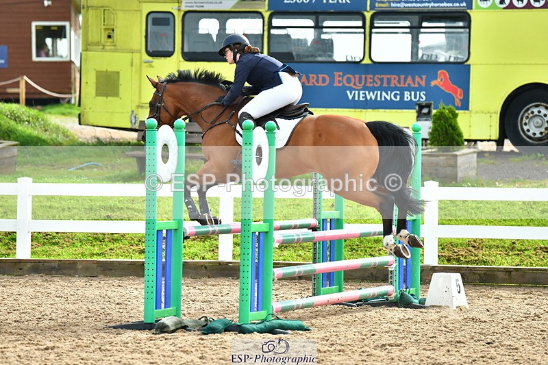 230812A-095641-07768 - Cls 25 A&B Brit nov & 90 Open