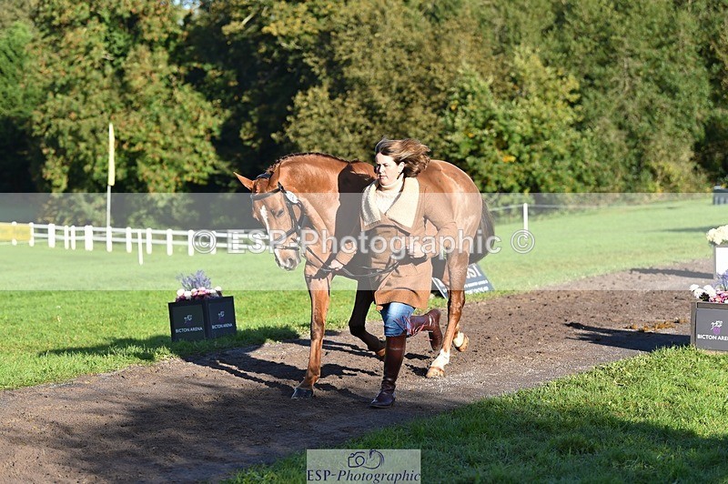 231022-095512-22110 - 446-WANDALUST-Lizzie.Luxton-TrotUp+SJ