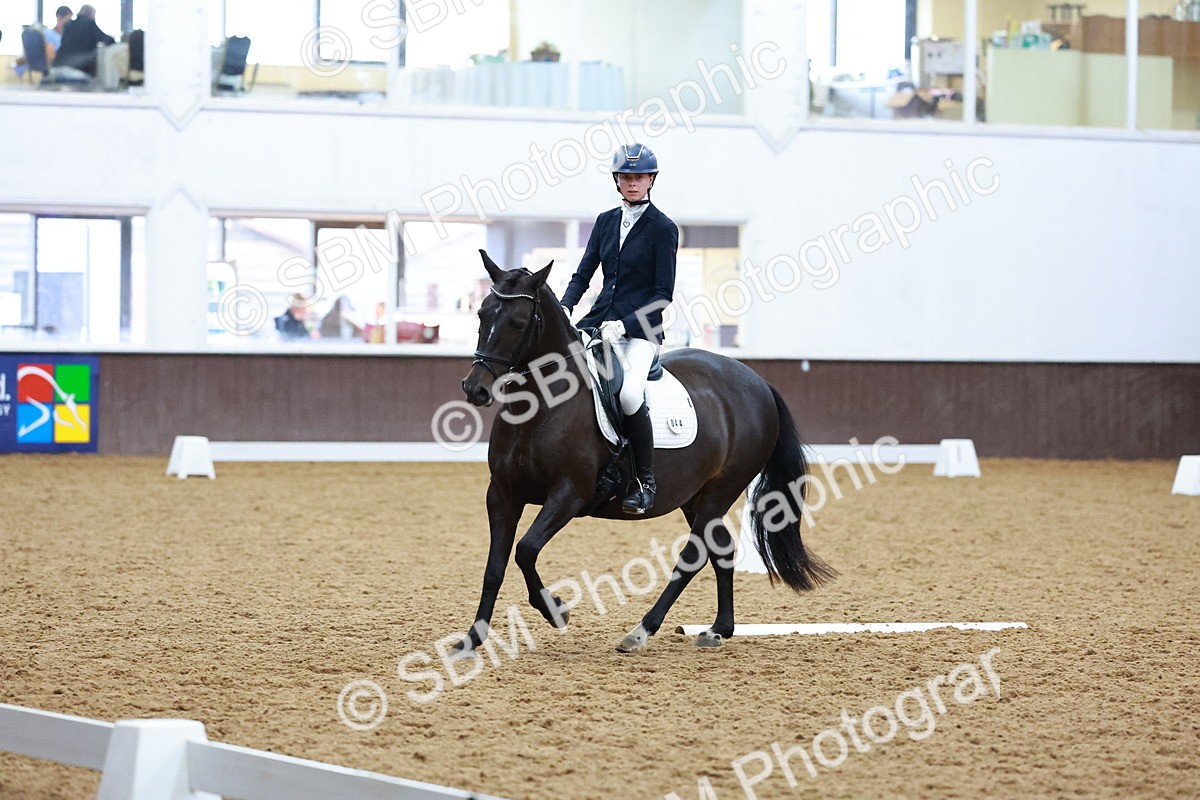 SBM_004469 - Class 12 - E2 Championship - 14.50-15.53
