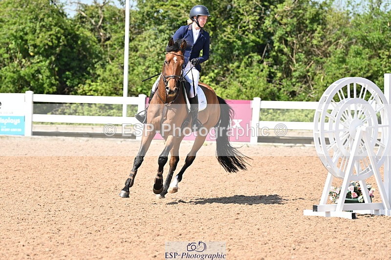 240509A-112646-01502 - Cls 2 Discovery and 1m Open