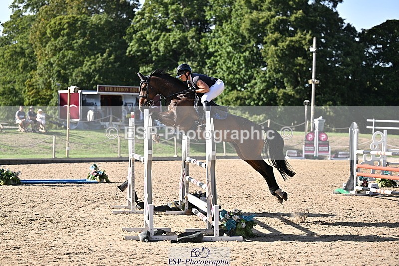 260906A-161719-04630 - Cls 24 Snr Foxhunter