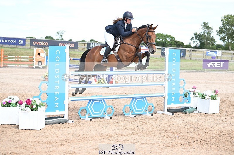 250726-151346-07141 - Cls 15 Snr Foxhunter