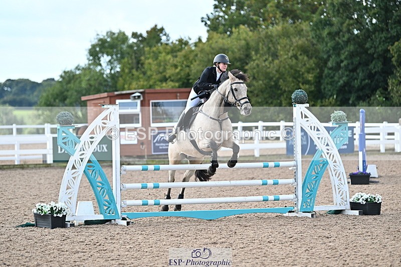 241004A-113043-01535 - Fri 08 85cm Amateur Quals