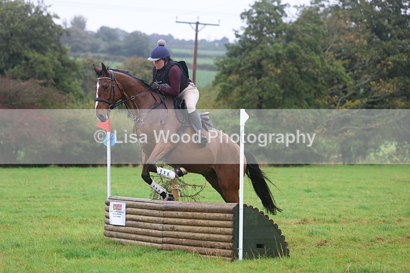 3E7A1334 - Class 2: 70cm: Half Roll Top