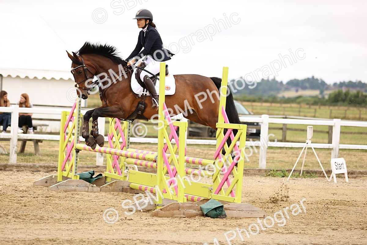 SBM_024439 - Class 8 - Clear Round