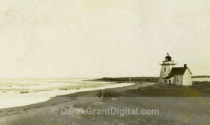 Richibucto Beach Lighthouse Kent County New Brunswick - Historic New Brunswick
