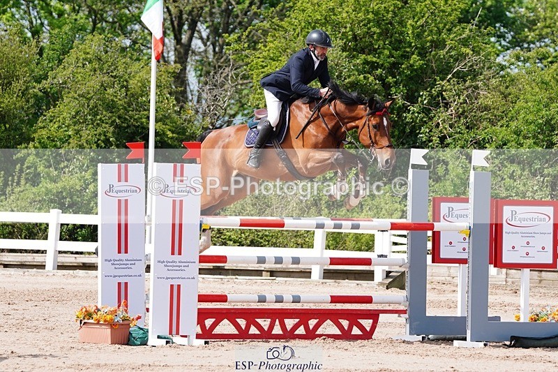 250427-111324-16149 - Cls 4 - 2 Star Small Tour