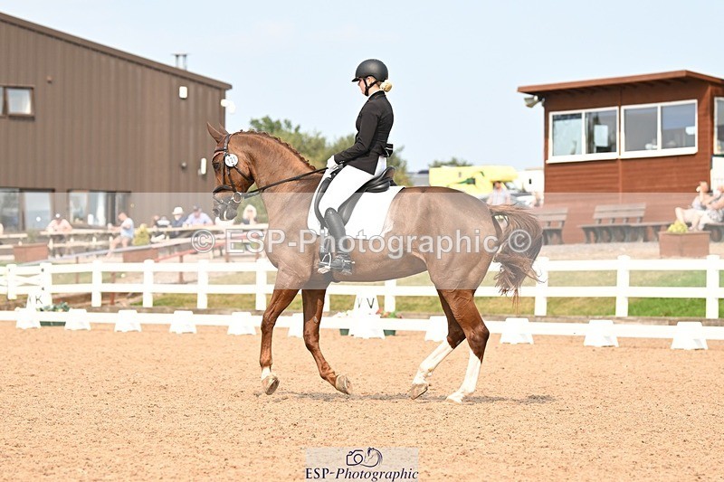 250816-152235-06159 - 121-Daisy.HedgesFelicia.v