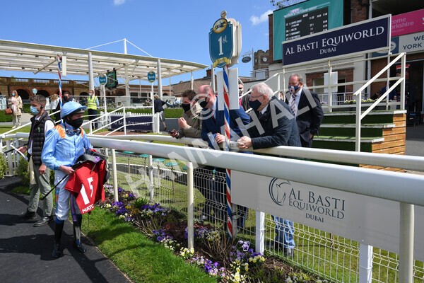 yr13052021r1-38 - Race 1 1.40pm The Matchbook Betting Exchange Stakes