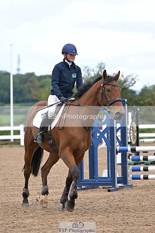 240925A-101627-00030 - Clear Round