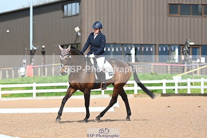 240323A-131923-01922 - UnA Intro A and B