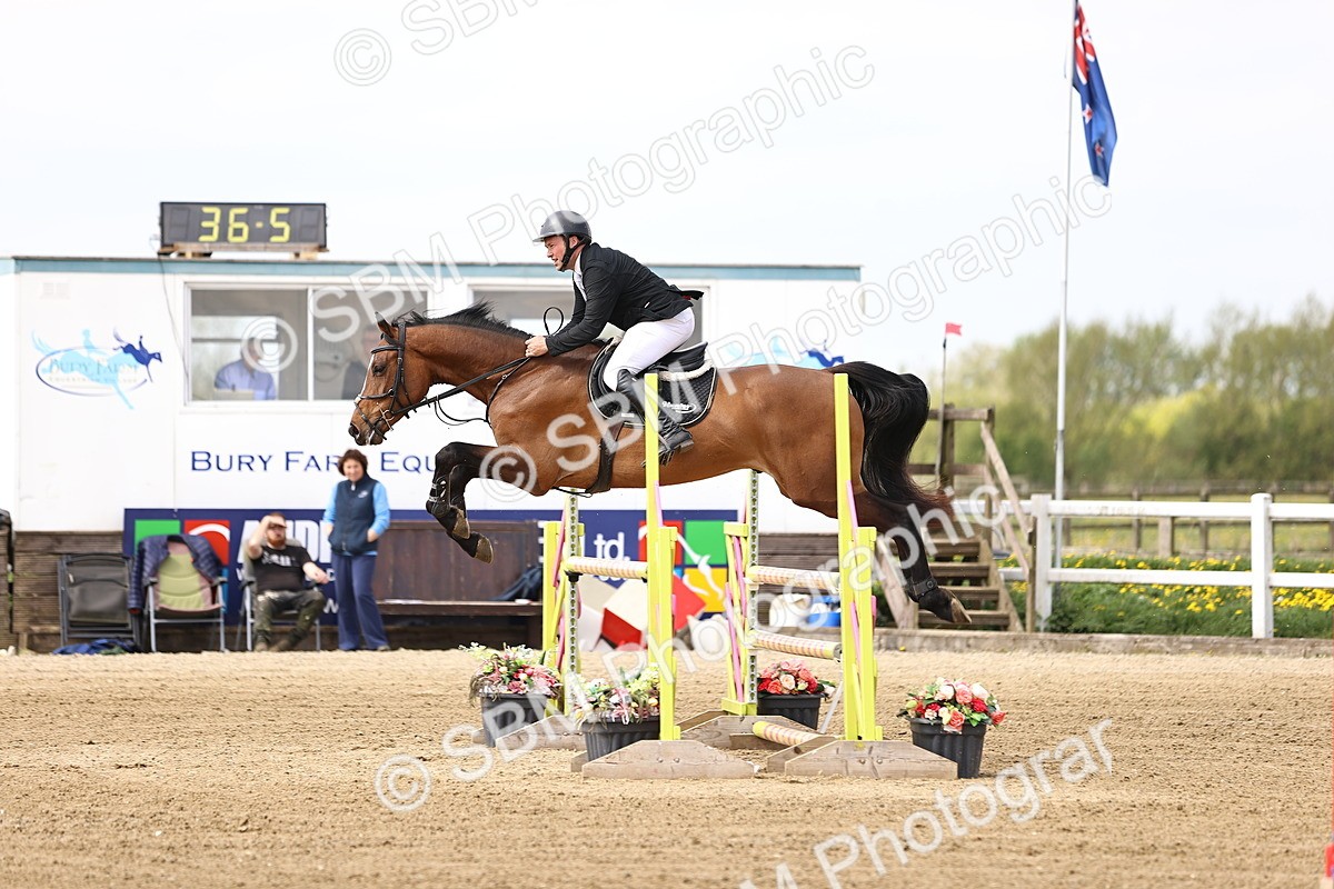 SBM_001760 - Class 10 - Senior British Discovery - 1.00m