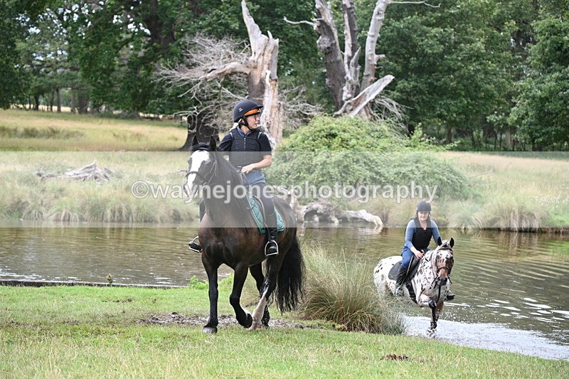 WJ7_3416 - Time at Water 12:15 to 12:50