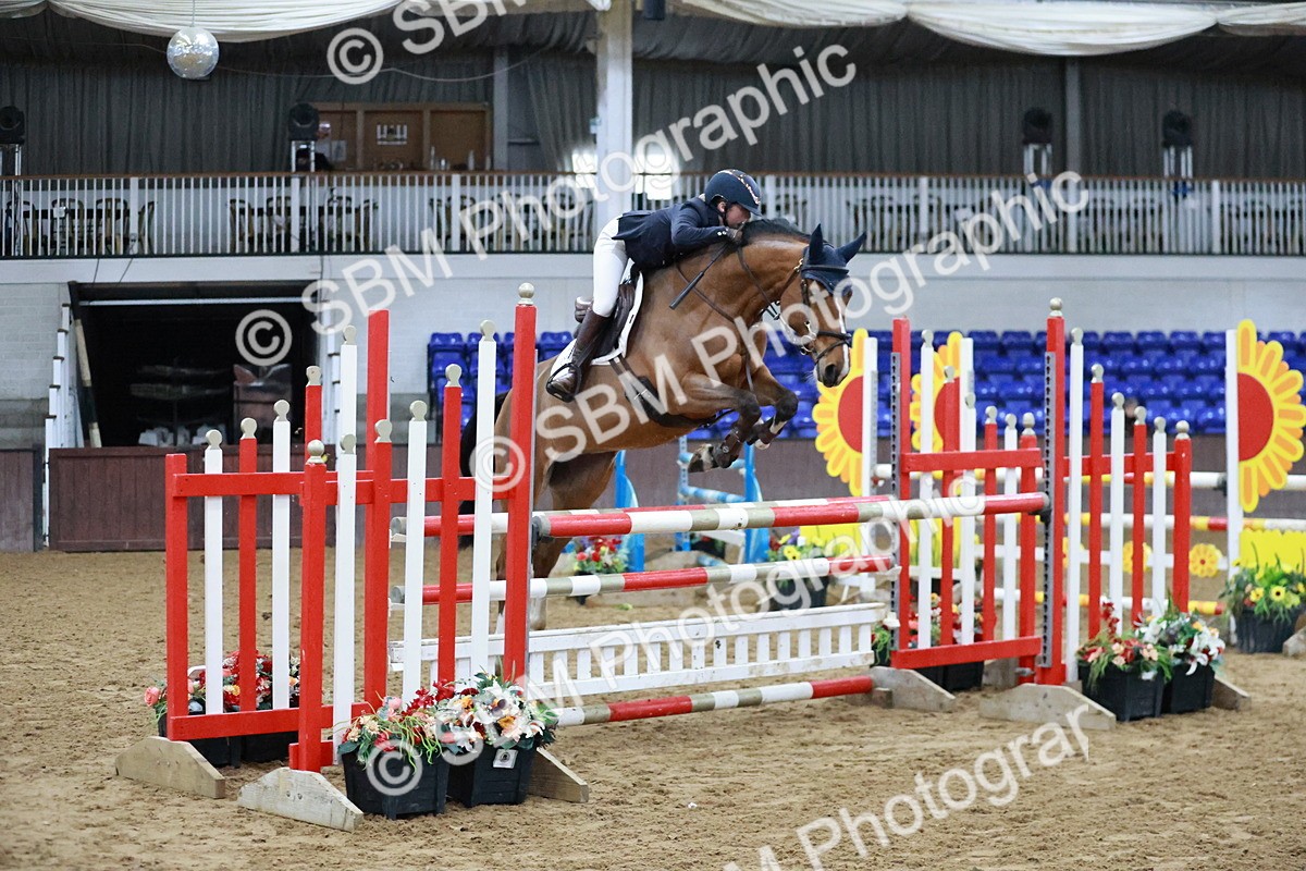 SBM_000986 - Class 4 - Senior Newcomers - 1.10m