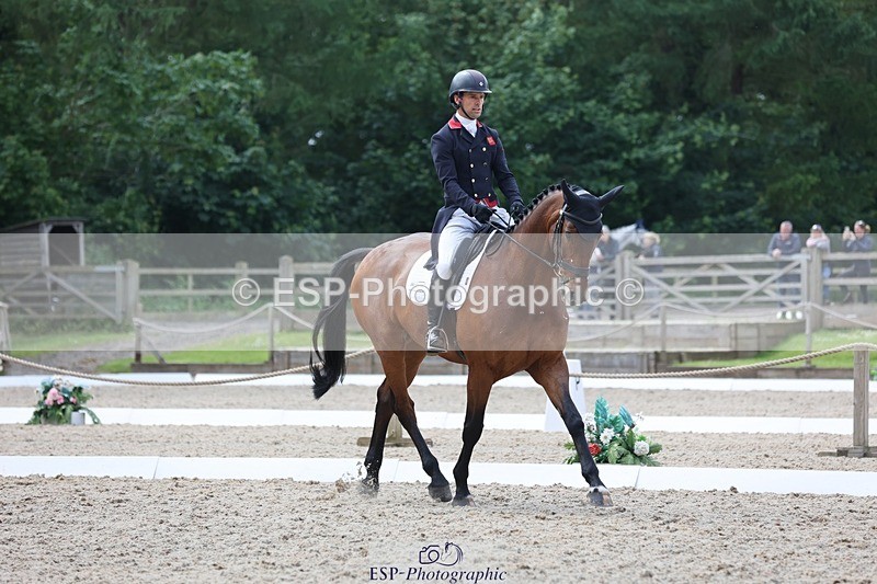 240523-134434-02719 - 308-COOLEY_ANYTHING_YOU_LIKE-Harry_Meade