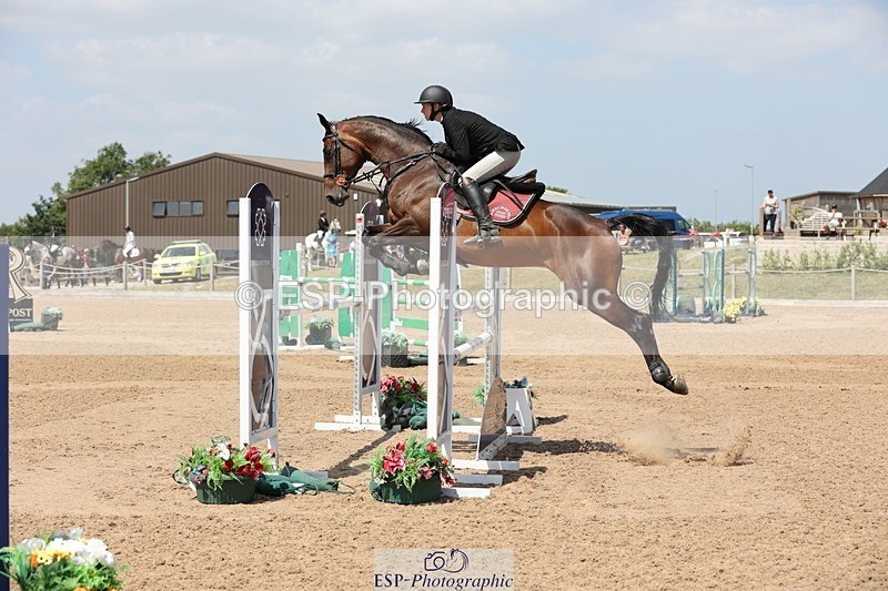 250725-134416-03049 - Cls 3 Snr Foxhunter