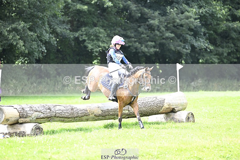 240804-151600-18170 - 601-Tichy_Sanders-UBERTON_VAN_HET_DALHOF