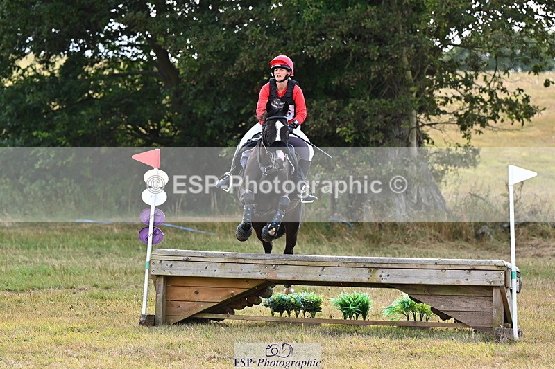 250803A-162210-16795 - Q-756-Sarah.Whitehead-SHAKE.HIM.UP