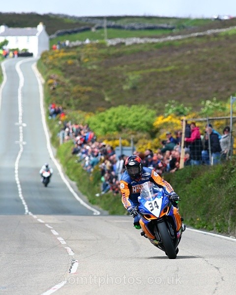  - Senior Race - TT 2010