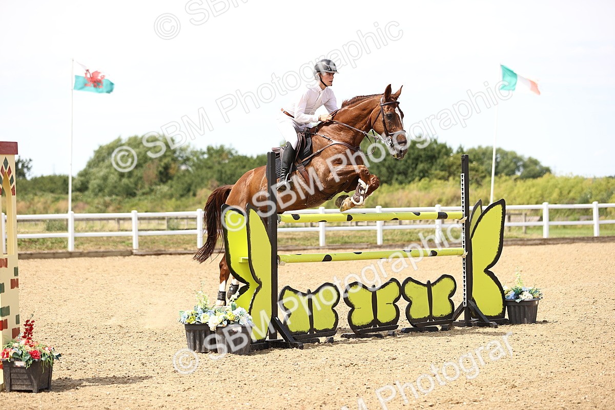 SBM_001929 - Class 16 - GFS Senior Newcomers 1.25m