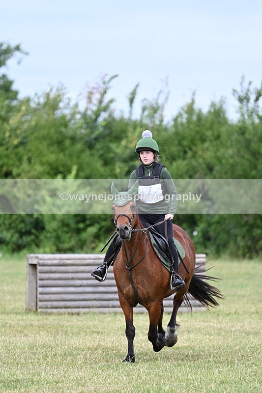 WJ7_5188 - 60cm XC Time 10:17 to 10:49