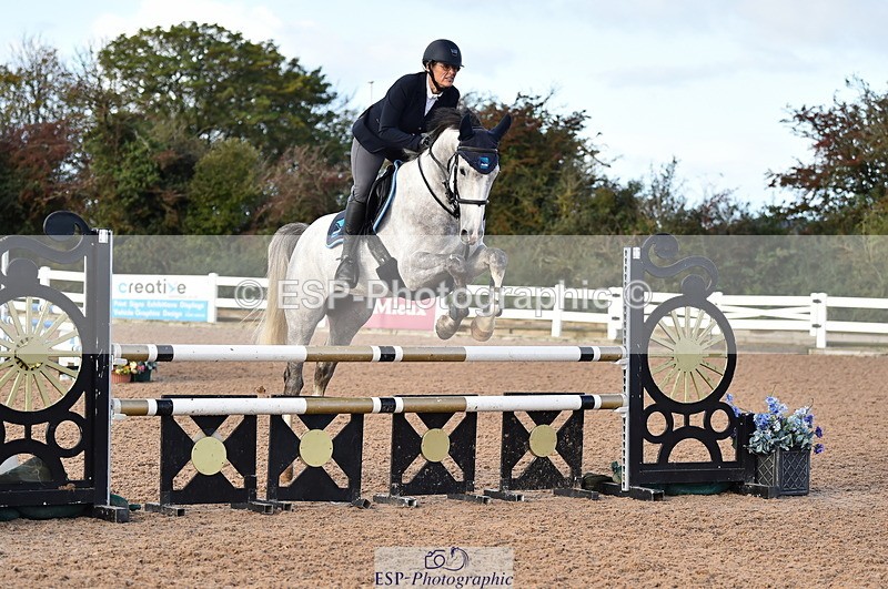 231014A-092534-03692 - Cls 12 British Novice & 90cm Open