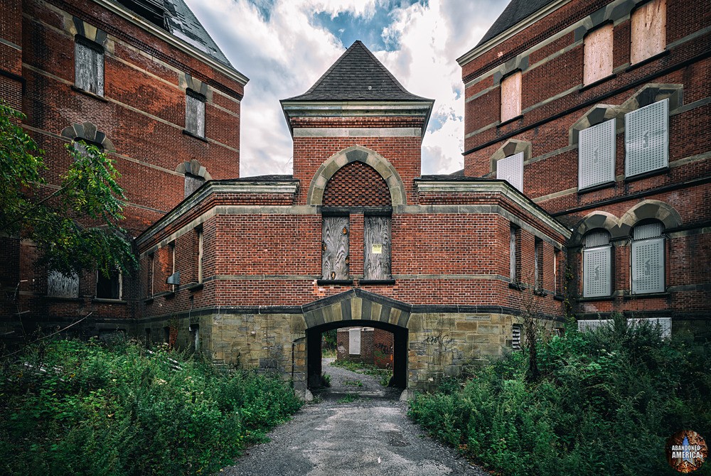  - Returning to Hudson River State Hospital