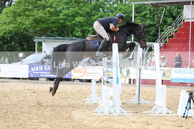 3E7A7866 - Class 8: Senior Foxhunter/1.20 open