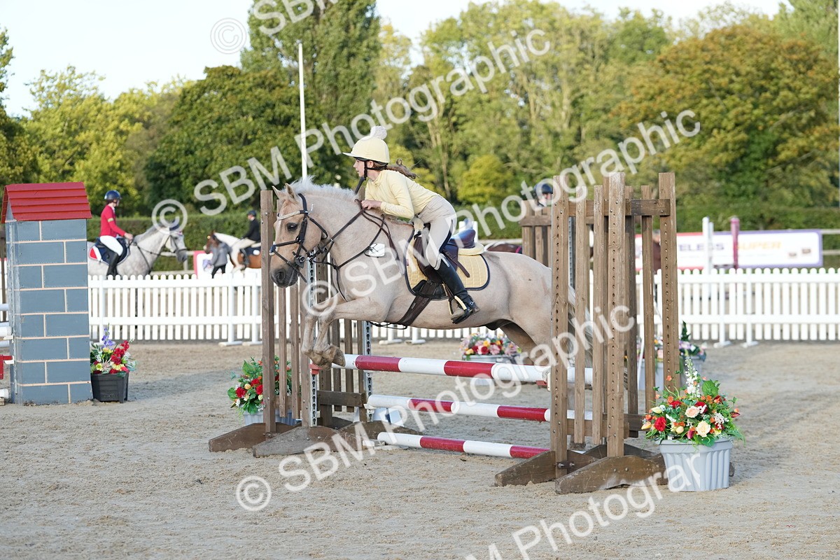 SBM_29461 - J44 - Horse & Hound Open 70cm