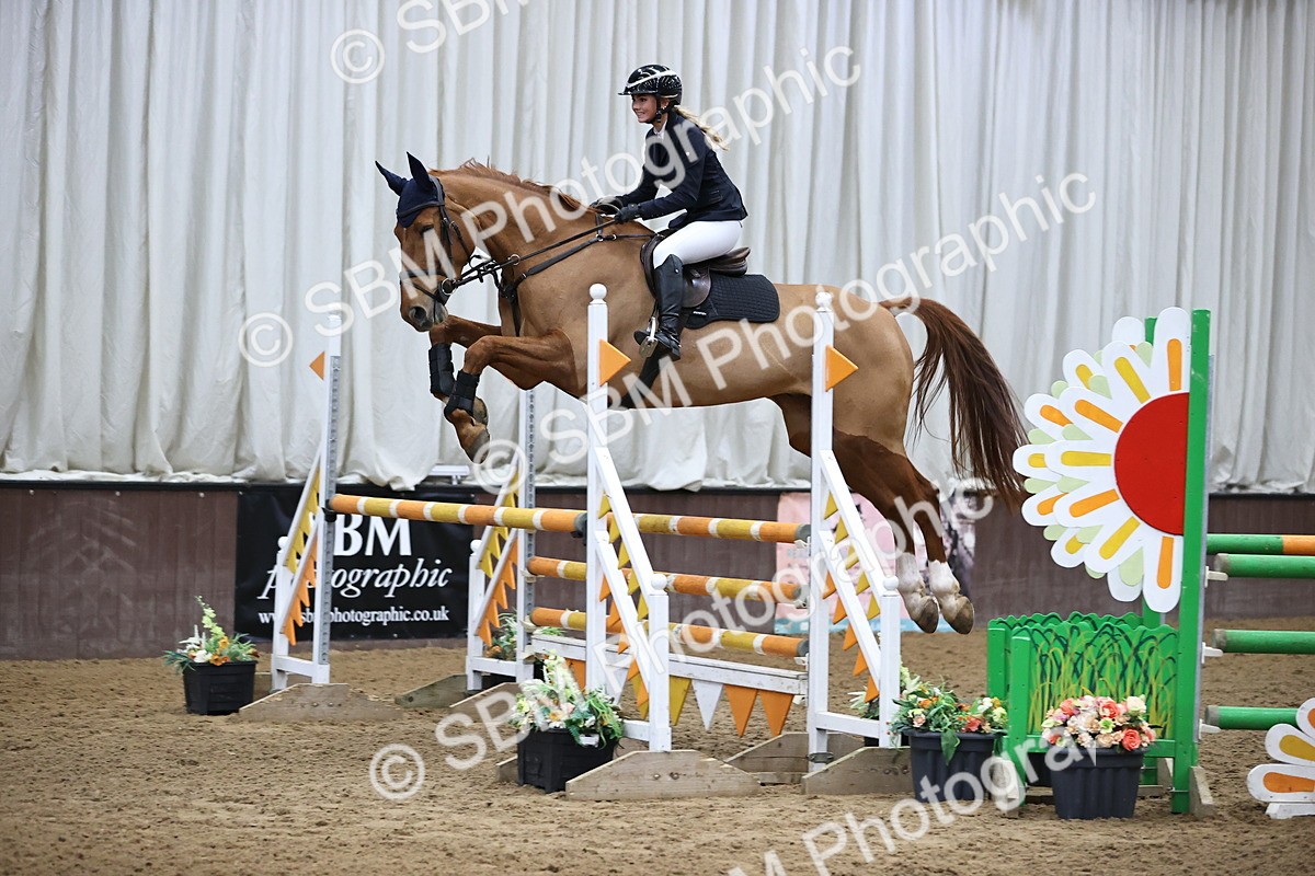 SBM_001683 - Class 4 - Senior Newcomers - 1.10m Open