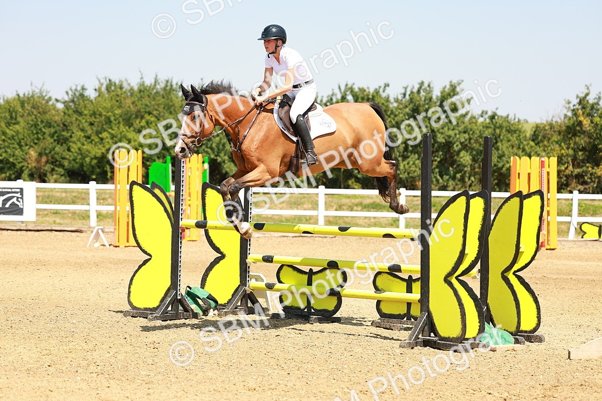 SBM_001315 - Class 4 - Senior Newcomers - 1.10m
