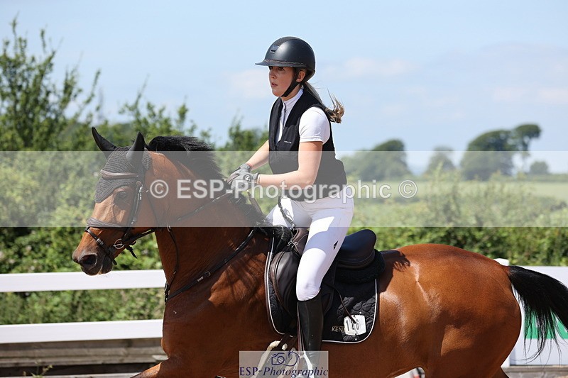 240718A-123730-05128 - Cls 9, 1 Star Bronze Tour 1.10m