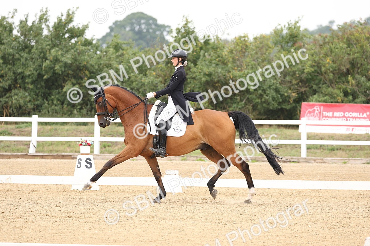 SBM_008036 - Class 10 - FEI INT I - 16.10-16.50