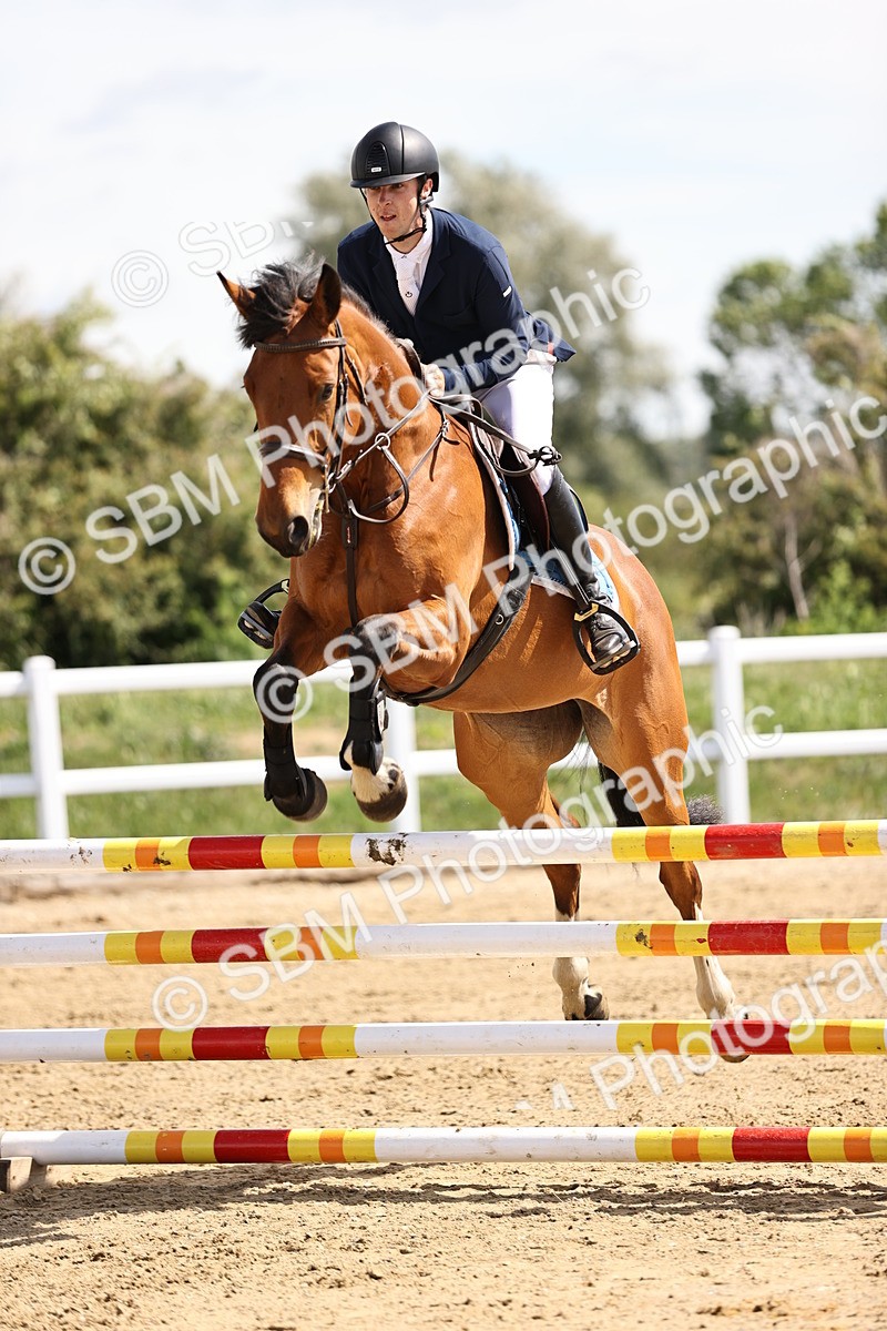 SBM_002338 - Class 9 - Senior British Novice - 90cm