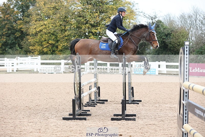 241101A-121700-01706 - FRI Cls 5 Newcomers and 1.10m Open