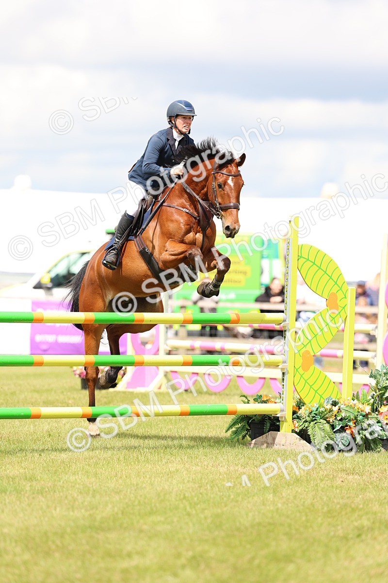 SBM_13856 - Class 206 - Senior Newcomers - 1.10m Open