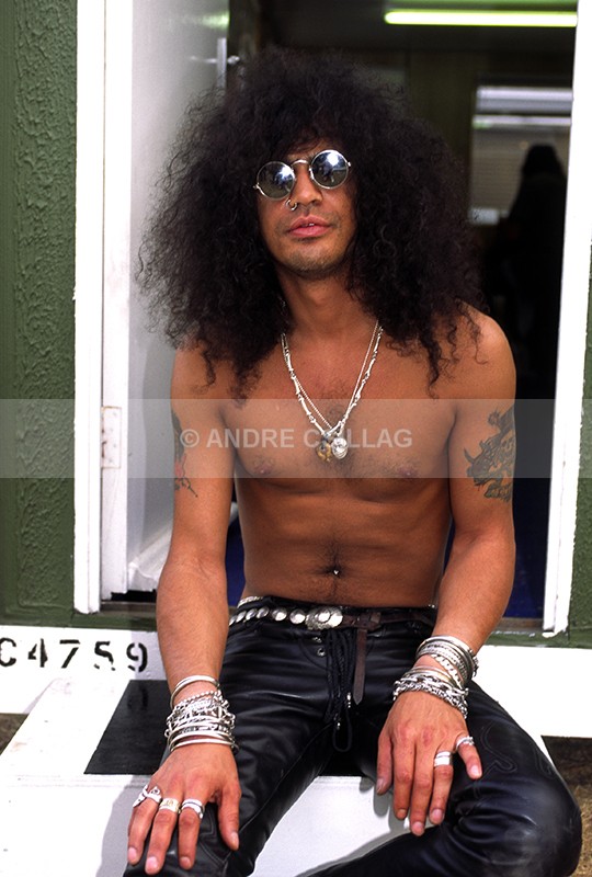 SLASH - S..