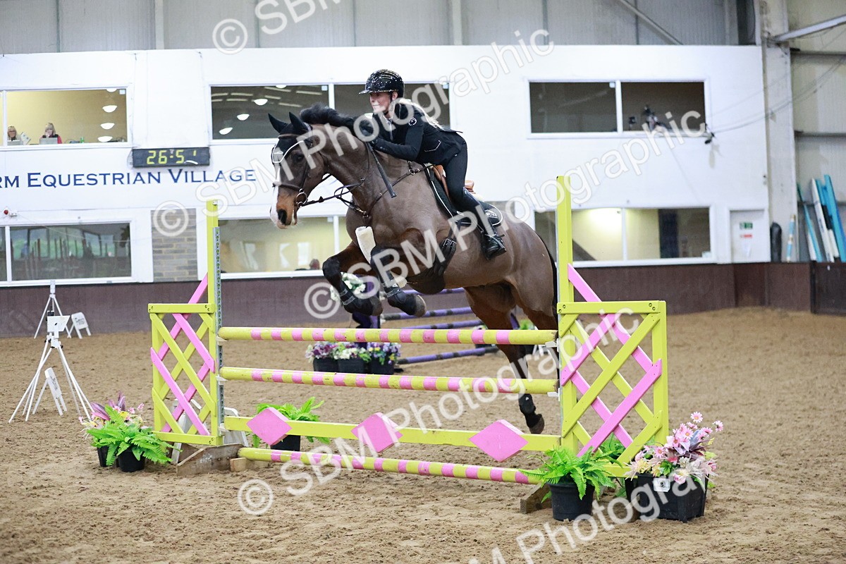 SBM_001221 - Class 4 - Senior Newcomers - 1.10m