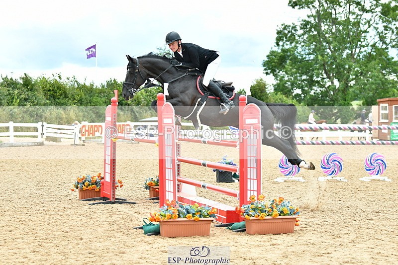 230721A-141201-06784 - Cls 22, 1 Star Gold 1.30m