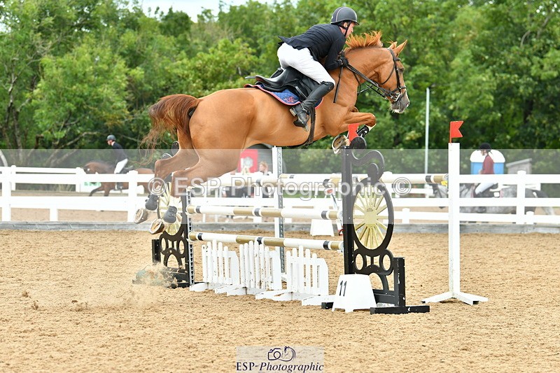 230721A-143416-06988 - Cls 22, 1 Star Gold 1.30m