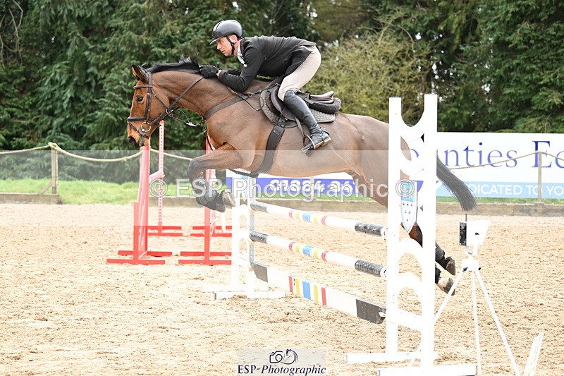 250322A-114454-02466 - Cls 19 Snr Disc & 1.00m Open