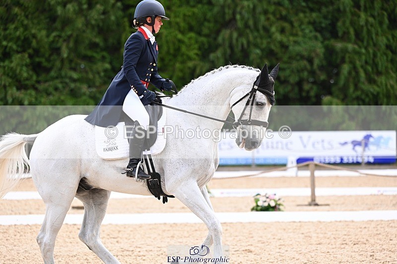 240524-102414-08101 - 416-CRISTAL_FONTAINE-Kitty_King